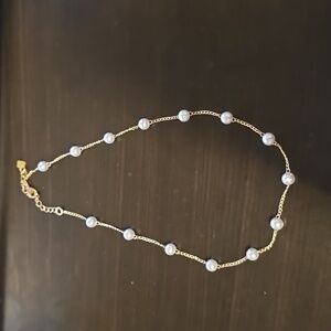 Beautiful white pearls and 14 K gold plated necklace